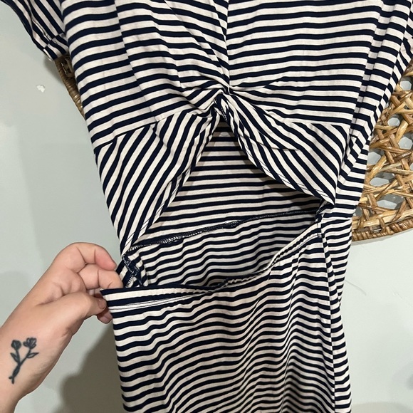 daytrip dress with open back - Picture 7 of 7